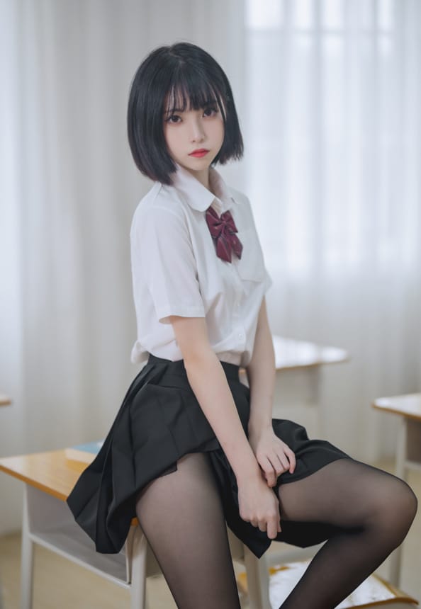 许岚LAN –NO.001 教室jk黑丝[40P/425MB]