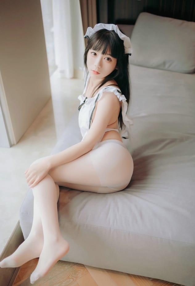 usejan蓝蓝 – NO.10 小厨娘 [46P-134MB]-1