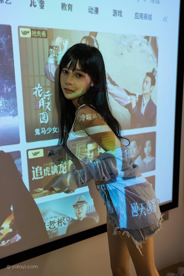 [YALAYI雅拉伊]2021.07.30 VOL.825 小甜蜜 诗咏[42+1P／413MB]-1