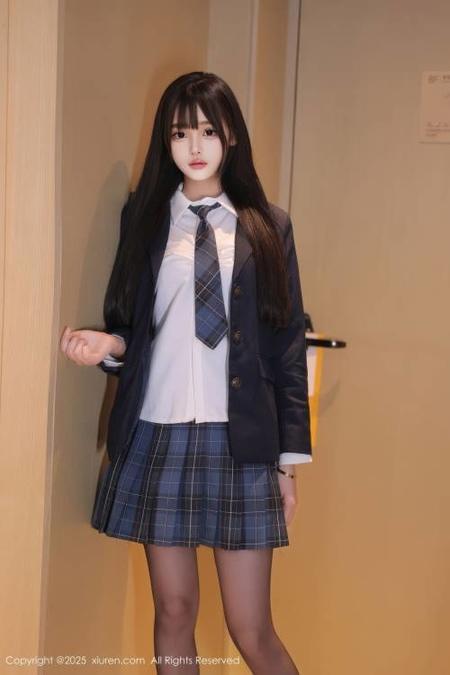 [Xiuren秀人网]2025.02.08 NO.9853 余安安[85+1P/250MB]-1